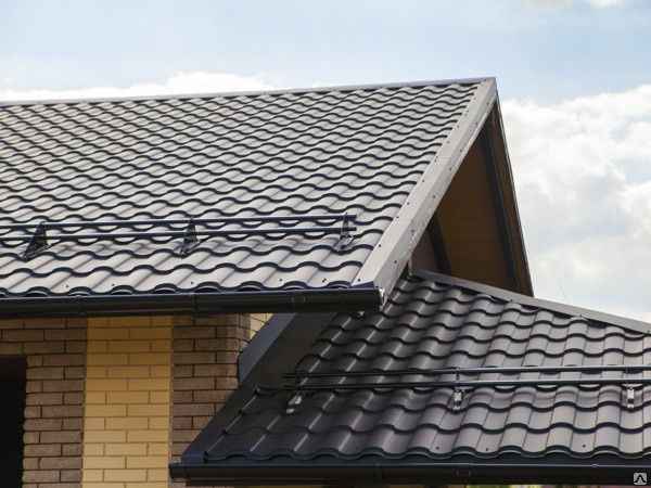 Металлочерепица Классик на крыше